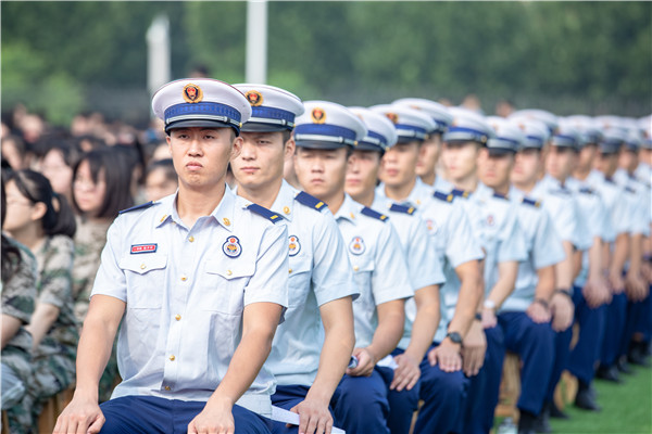 身姿挺拔2.jpg
